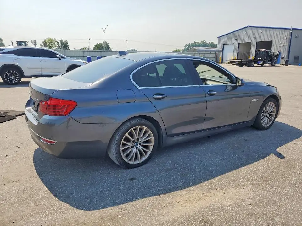 2016 BMW 528 XI  