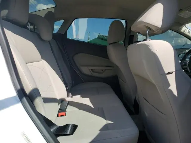 2015 FORD FIESTA SE  