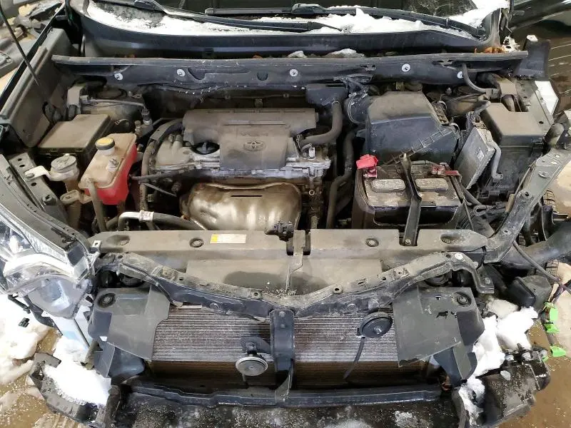 2018 TOYOTA RAV4 XLE  