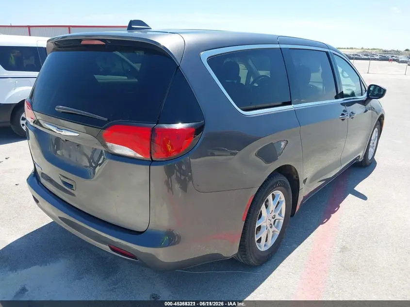 2022 CHRYSLER VOYAGER LX