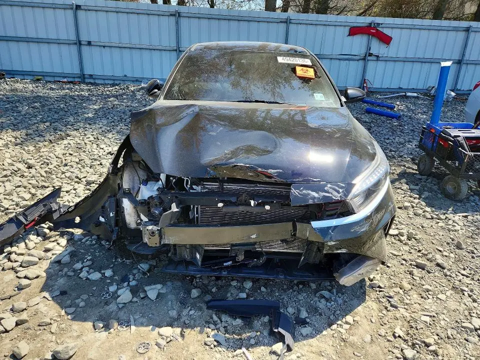 2022 KIA FORTE GT LINE  