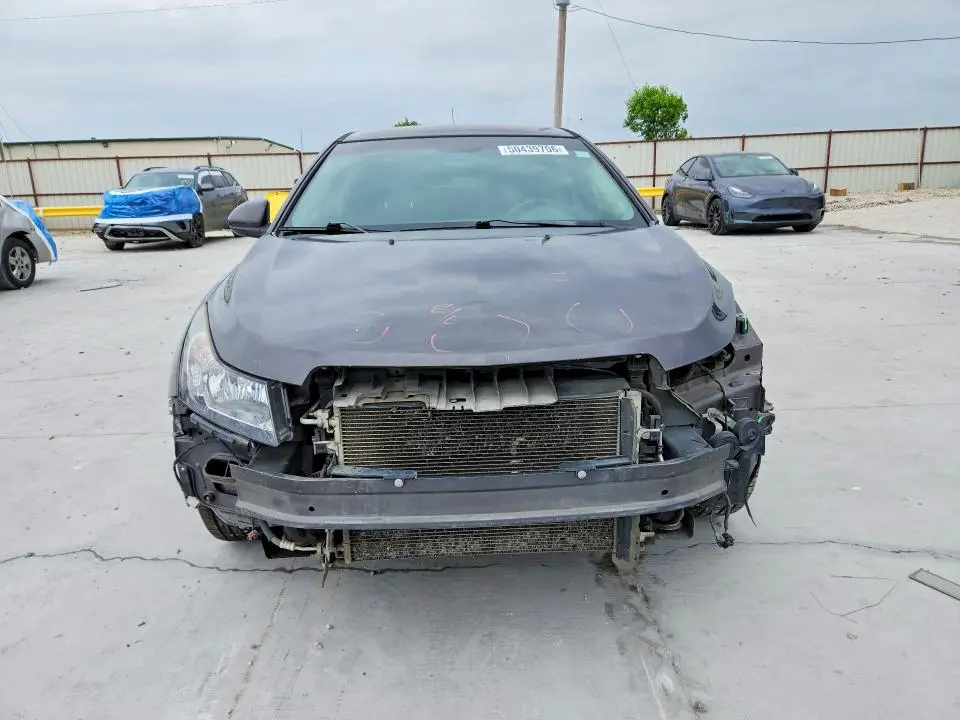 2011 CHEVROLET CRUZE LT  