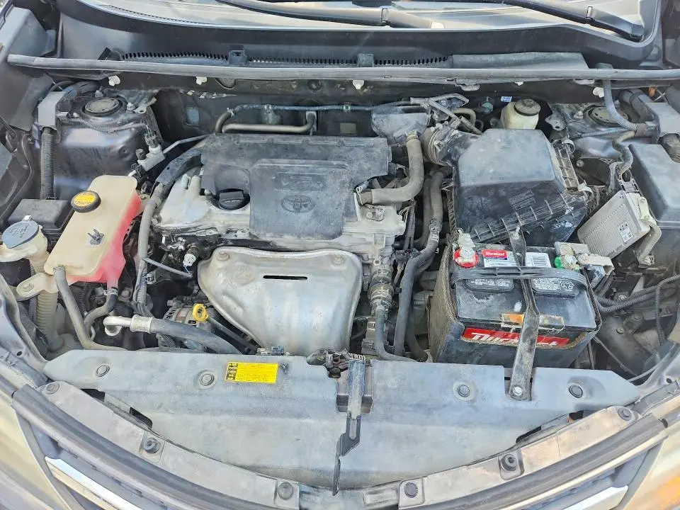 2015 TOYOTA RAV4 XLE  