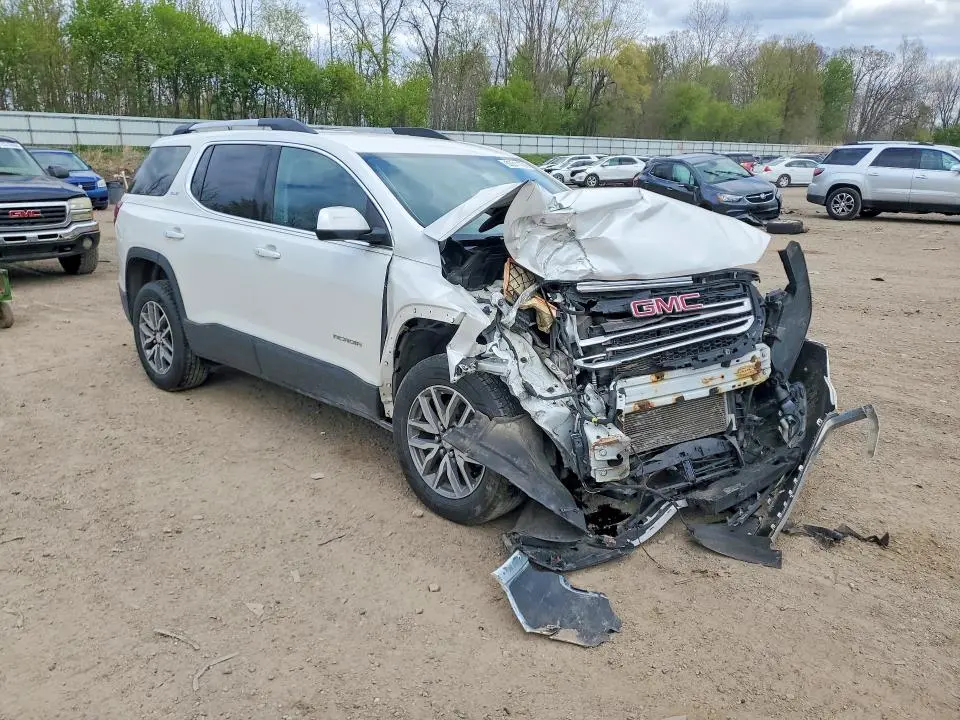 2017 GMC ACADIA SLE  
