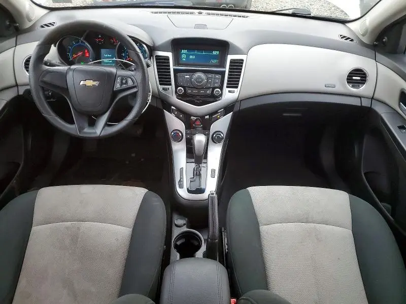 2011 CHEVROLET CRUZE LS  