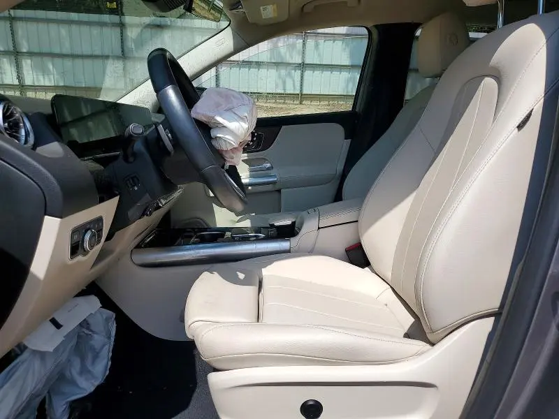 2023 MERCEDES-BENZ GLA 250 4MATIC  