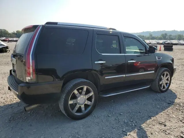 2012 CADILLAC ESCALADE LUXURY  