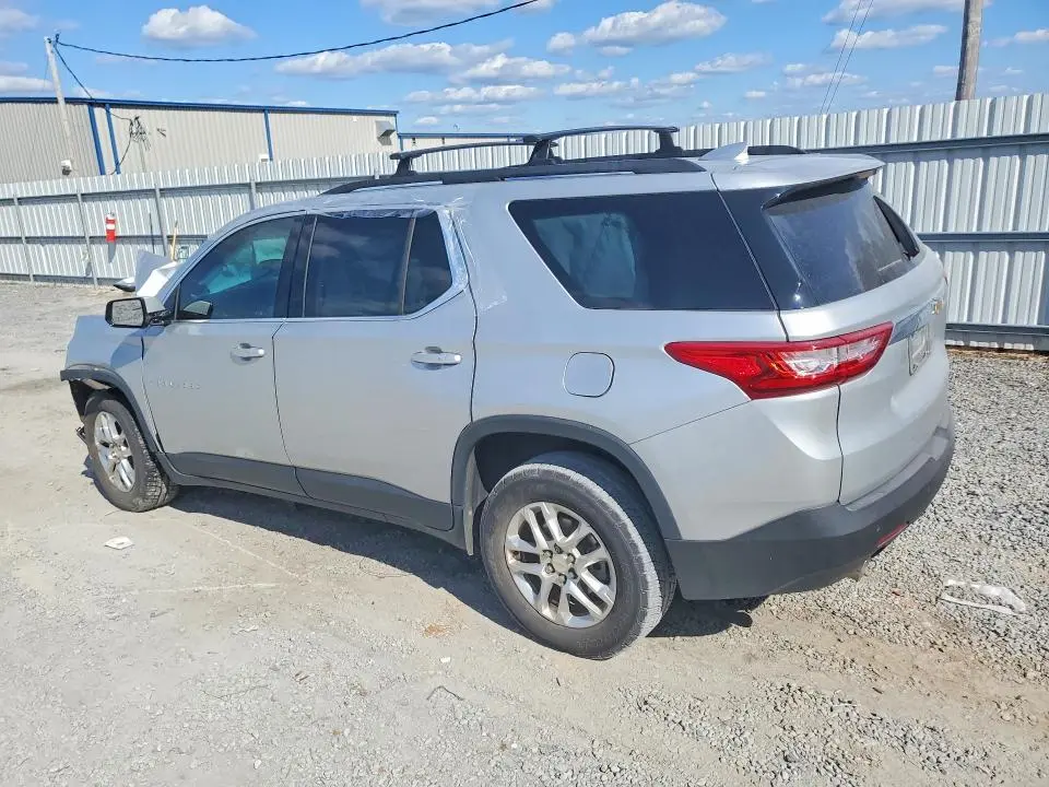 2020 CHEVROLET TRAVERSE LT  