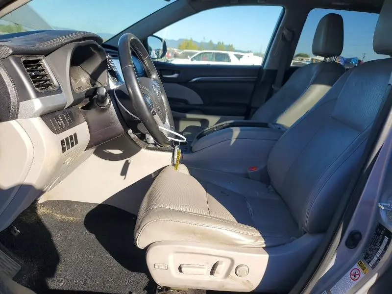 2015 TOYOTA HIGHLANDER LIMITED  