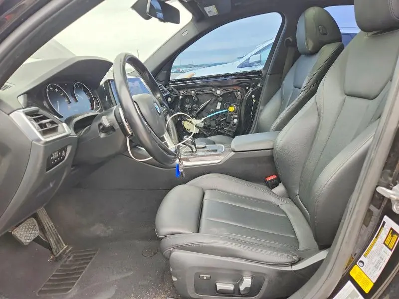 2020 BMW 330I   