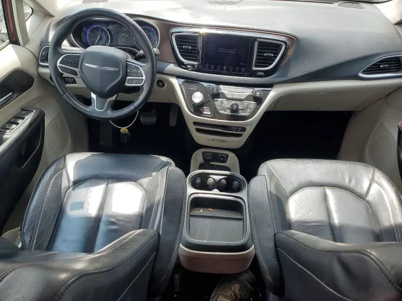 2017 CHRYSLER PACIFICA TOURING L  