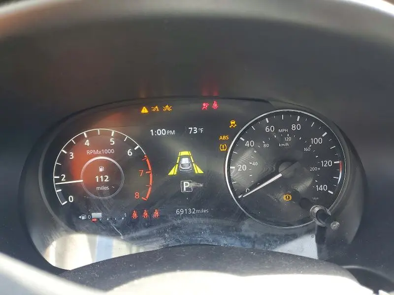 2021 NISSAN KICKS SV  