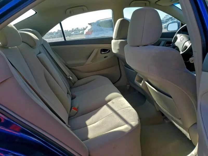 2011 TOYOTA CAMRY BASE  