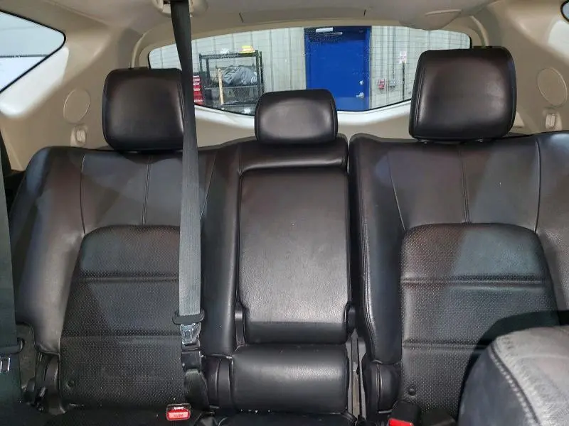 2012 NISSAN MURANO S  