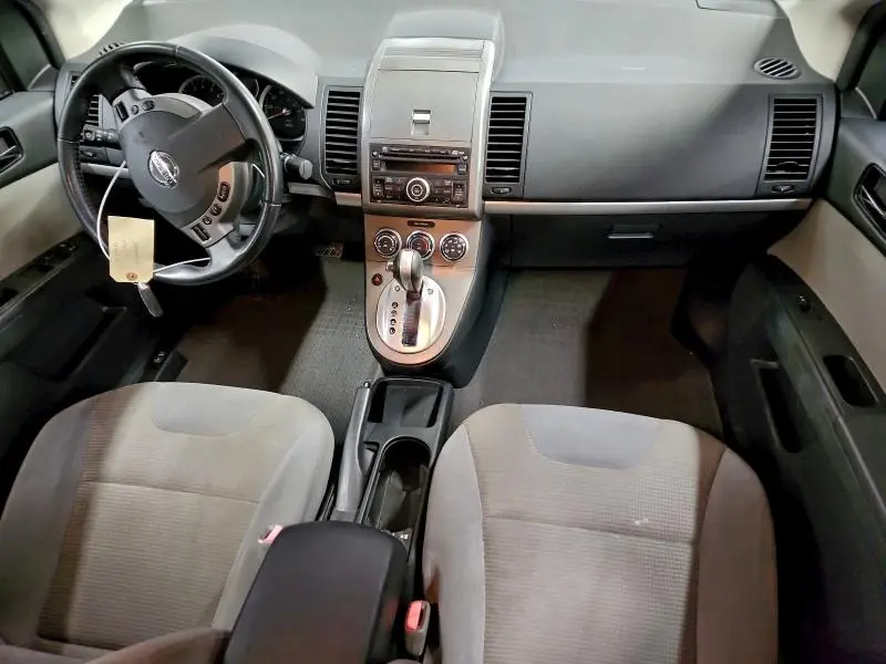 2010 NISSAN SENTRA 2.0  