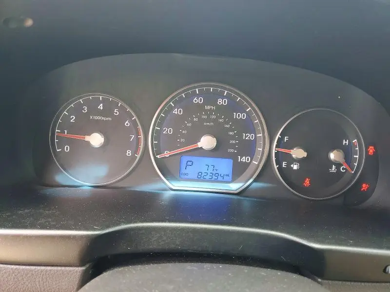 2012 HYUNDAI SANTA FE GLS  