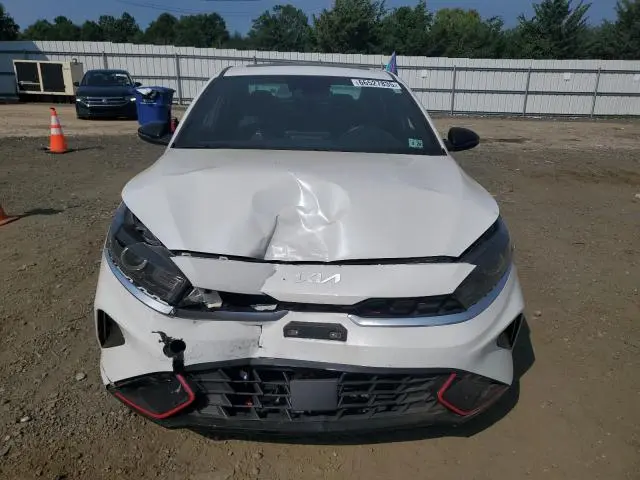 2023 KIA FORTE GT LINE  