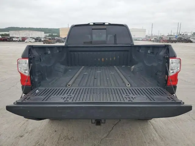 2018 NISSAN TITAN XD SL  