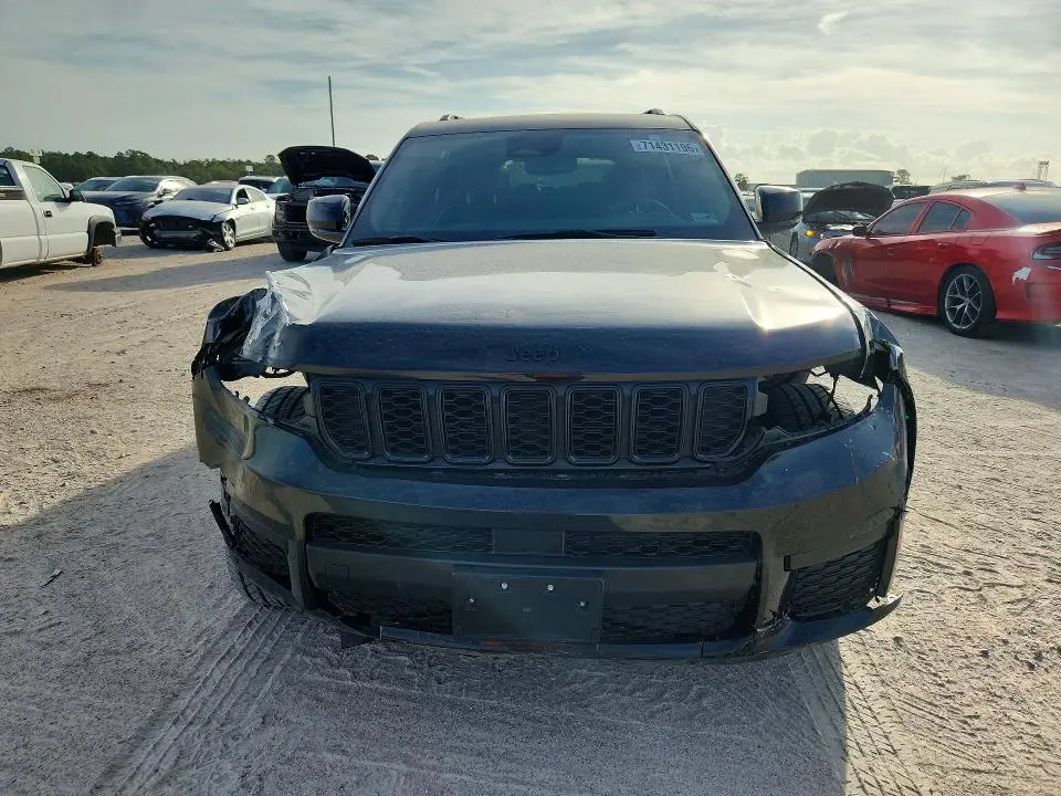 2023 JEEP GR CH LIM   