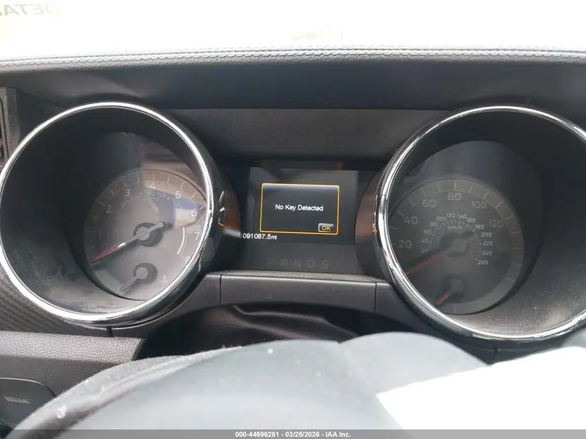 2017 FORD MUSTANG V6