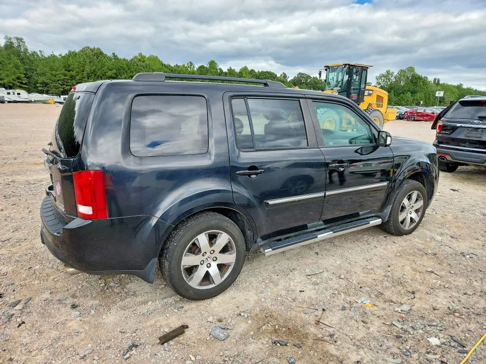 2015 HONDA PILOT TOURING  