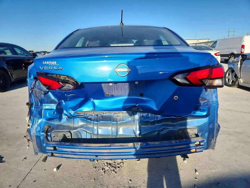 2023 NISSAN VERSA S  