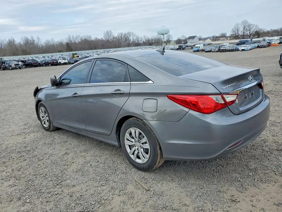 2011 HYUNDAI SONATA GLS  
