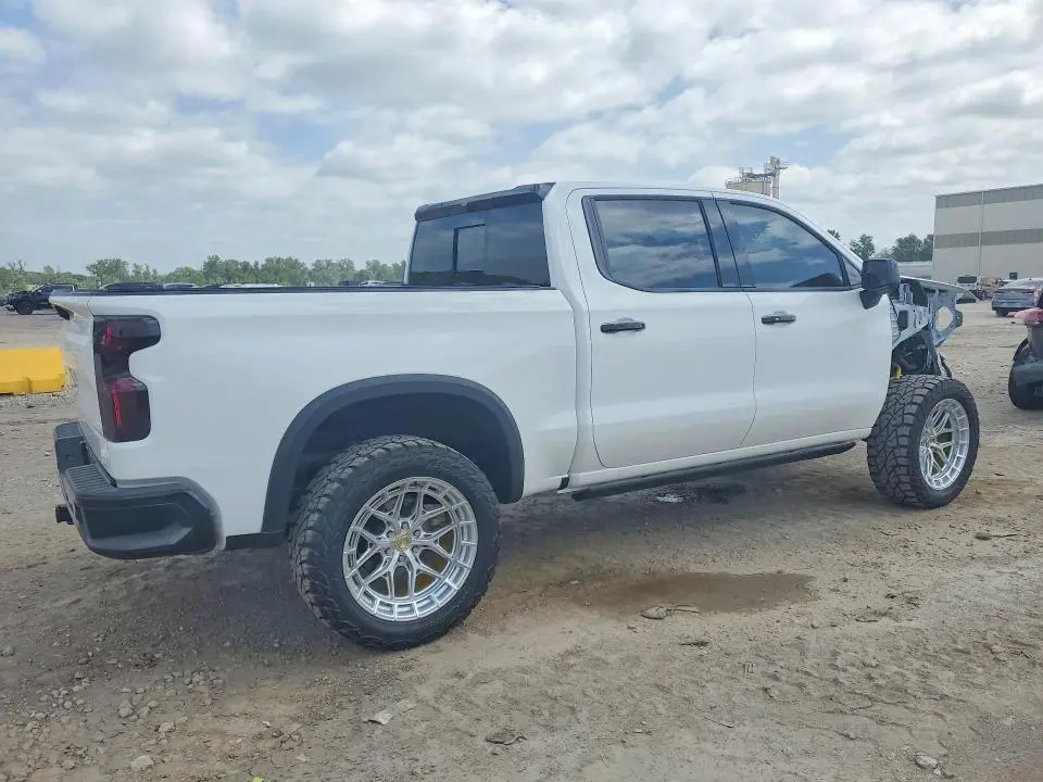 2025 CHEVROLET SILVERADO K1500 ZR2  