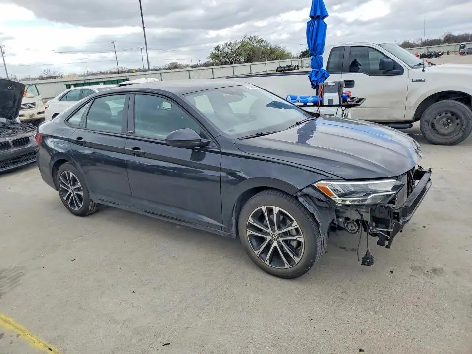 2024 VOLKSWAGEN JETTA SPORT  