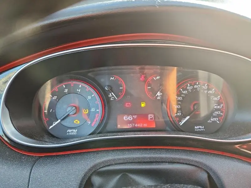 2015 DODGE DART SXT  