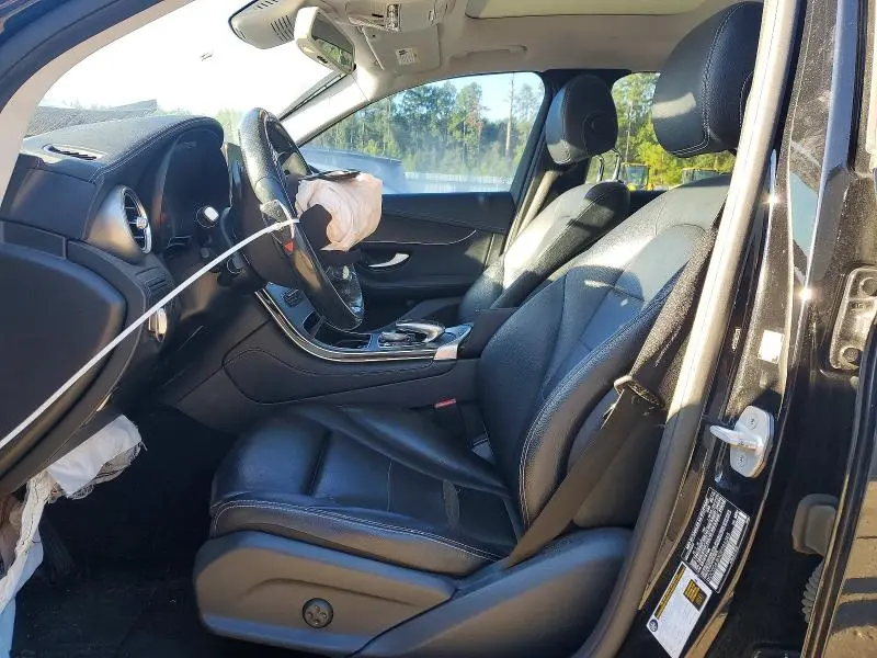 2016 MERCEDES-BENZ GLC 300  