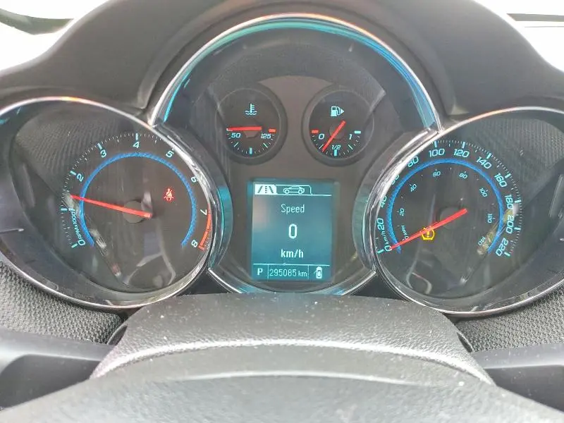 2015 CHEVROLET CRUZE LT  