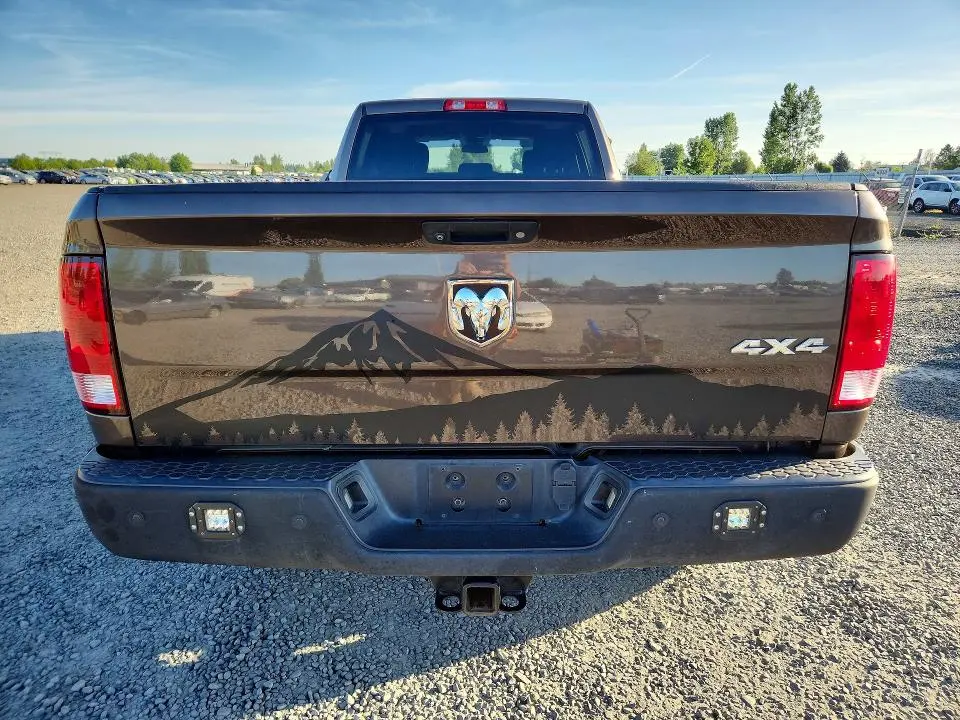 2018 RAM 2500 ST  