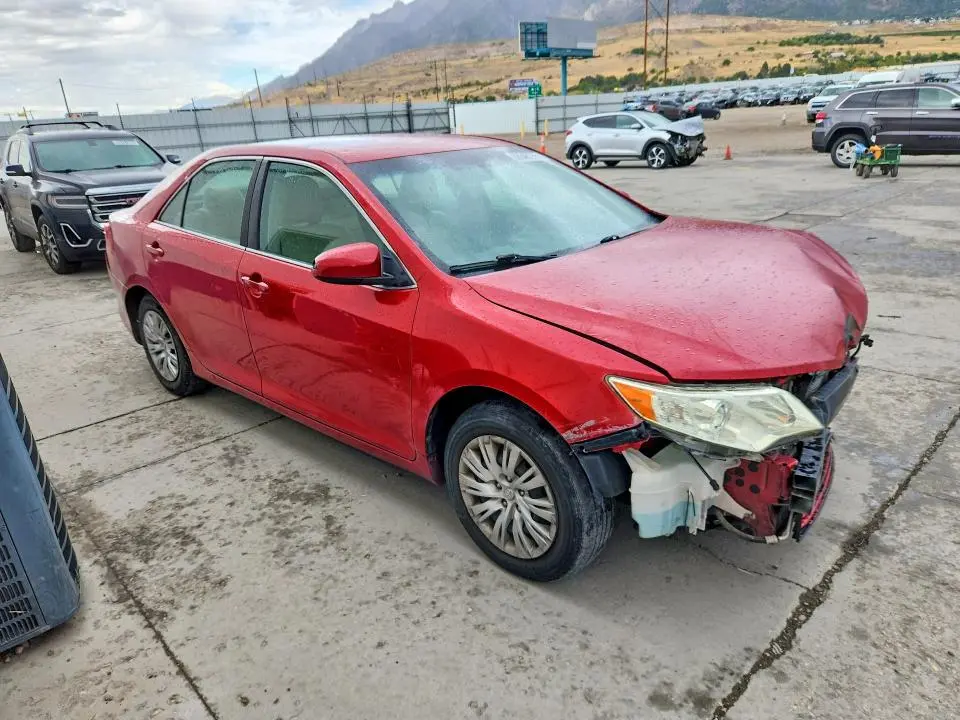 2014 TOYOTA CAMRY L  
