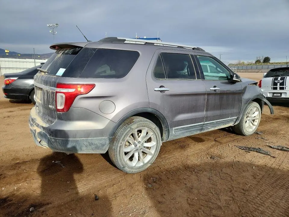 2013 FORD EXPLORER XLT  