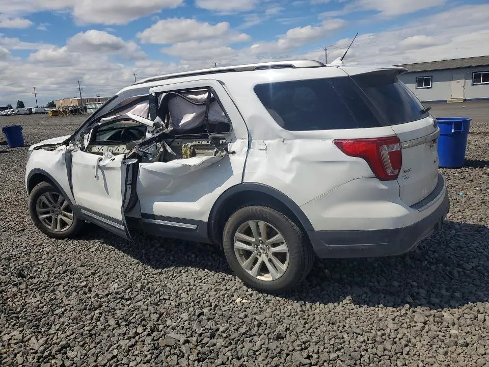 2018 FORD EXPLORER XLT  