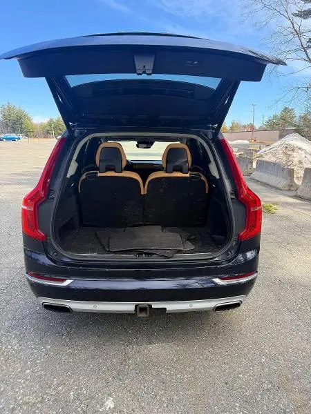 2016 VOLVO XC90 T6  