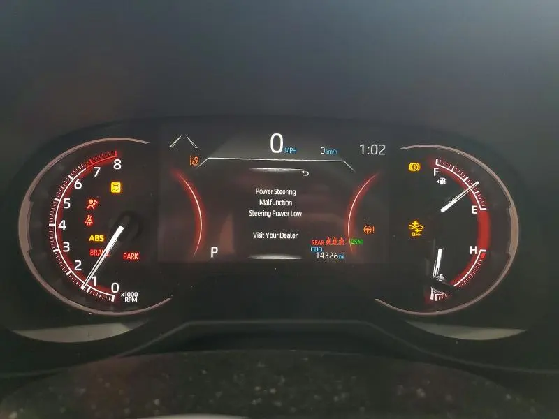 2025 TOYOTA RAV4 XLE  