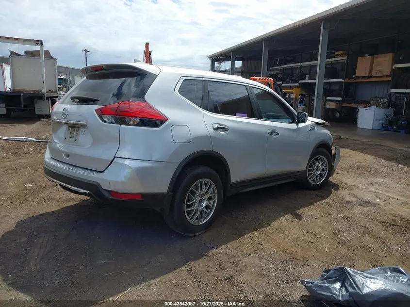 2017 NISSAN ROGUE S