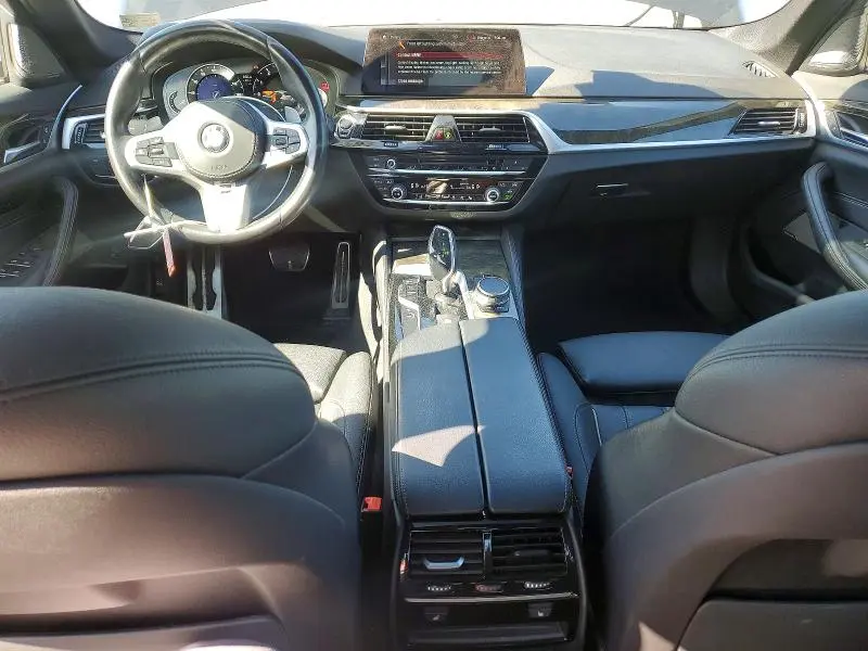 2019 BMW 540 XI  