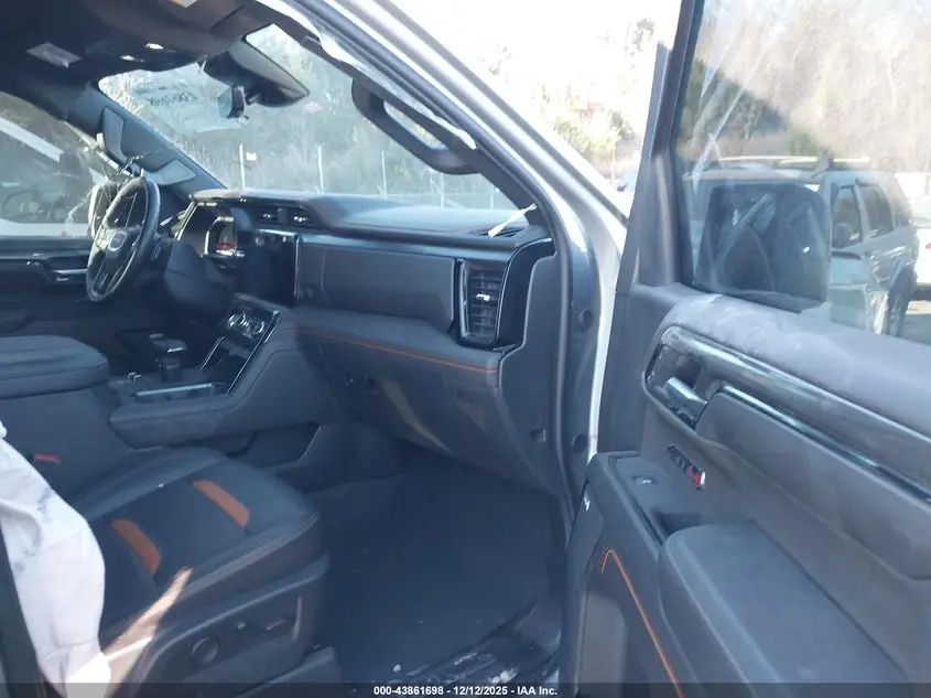 2024 GMC SIERRA 1500 4WD  STANDARD BOX AT4