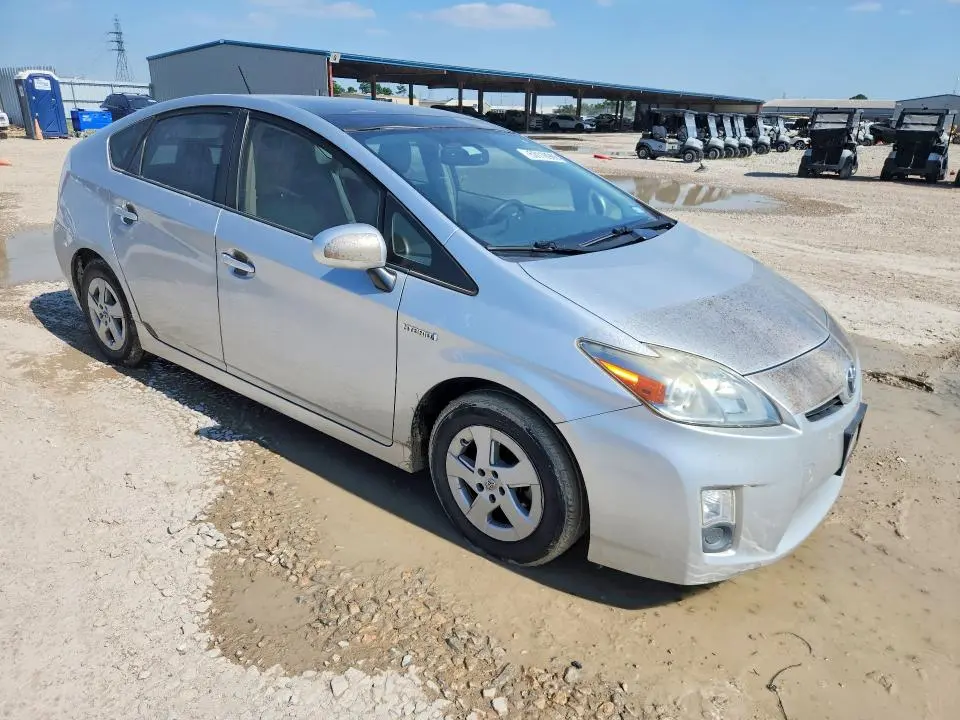 2010 TOYOTA PRIUS IV  