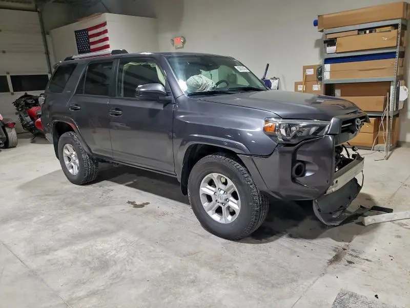 2021 TOYOTA 4RUNNER SR5/SR5 PREMIUM  
