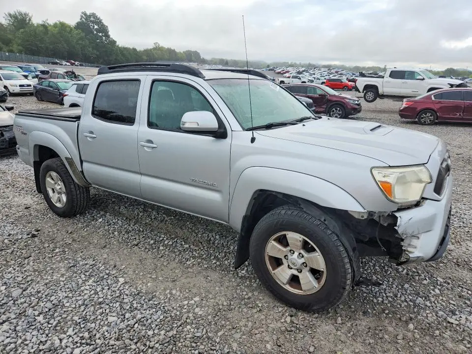 2013 TOYOTA TACOMA V6  