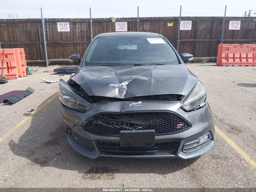 2017 FORD FOCUS ST  