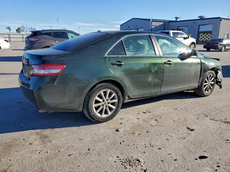 2011 TOYOTA CAMRY   