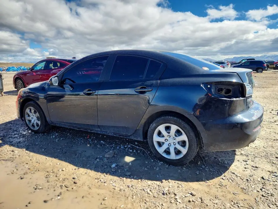 2013 MAZDA 3 I  