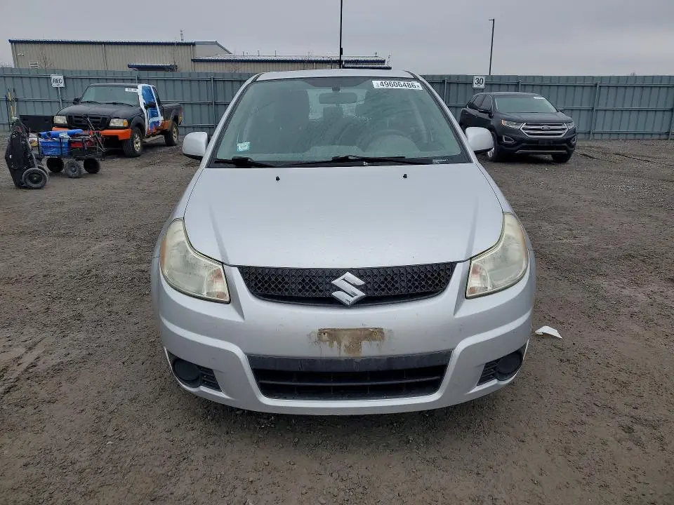 2011 SUZUKI SX4   