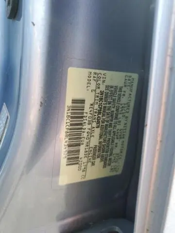 2011 NISSAN VERSA S  