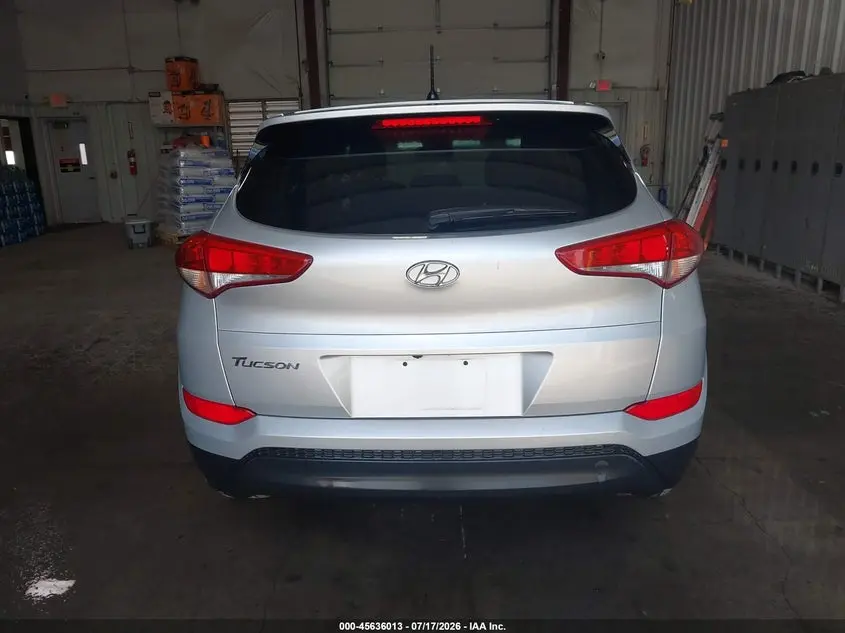 2018 HYUNDAI TUCSON SE